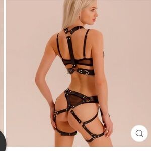 New Intimisa bondage harness set lingerie